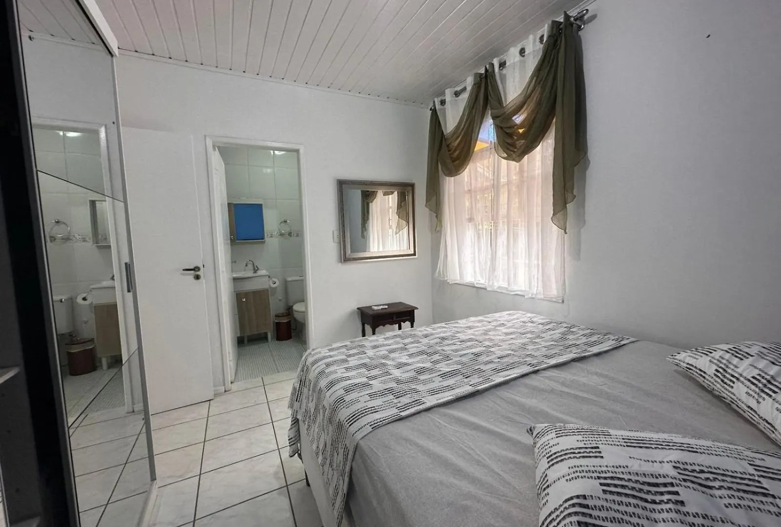Casa Terrea Com Churrasqueira A Metros Da Praia Florianopolis Holiday home