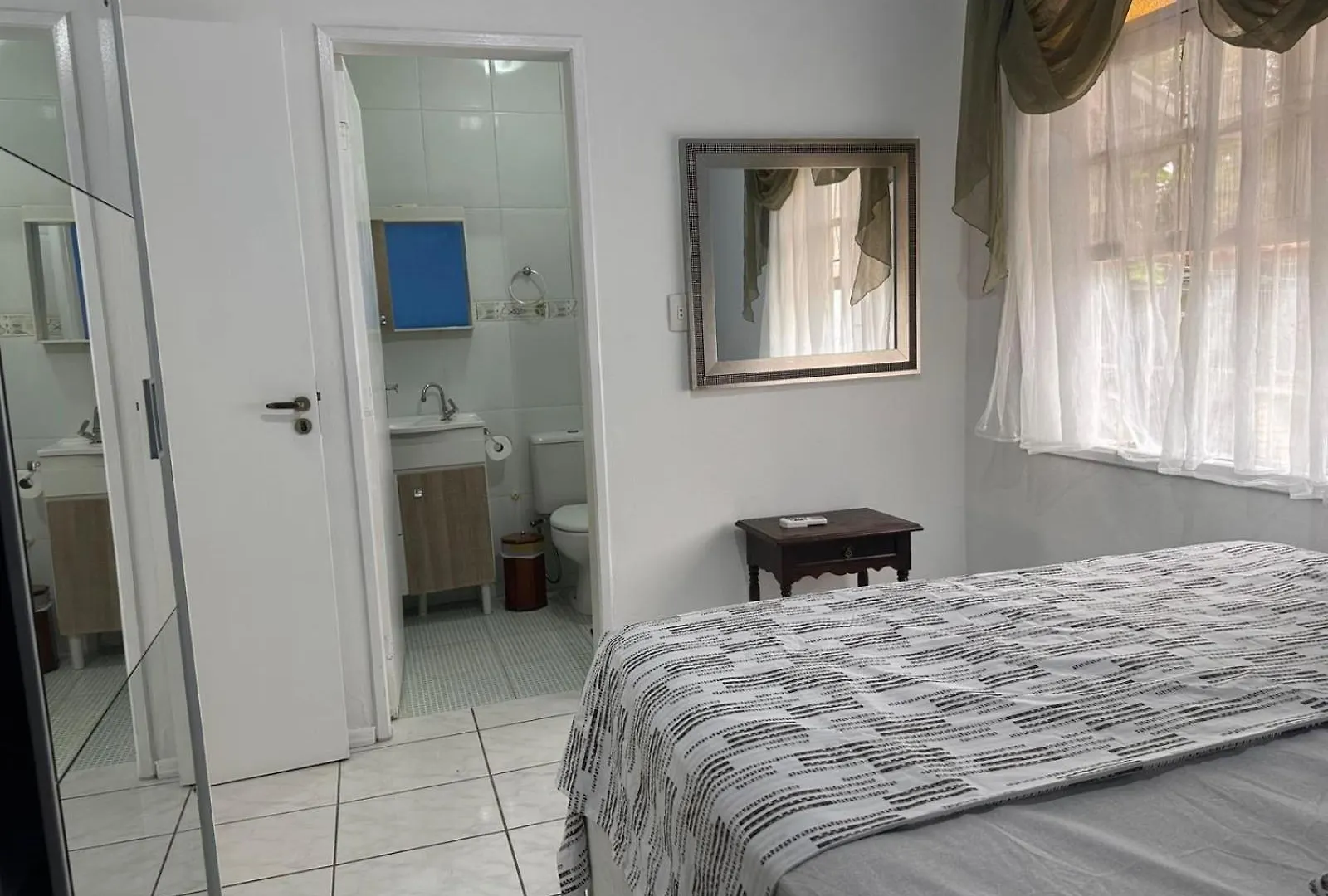 Casa Terrea Com Churrasqueira A Metros Da Praia Florianopolis Brazil